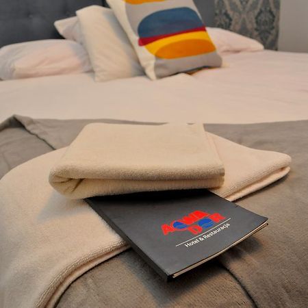Acwador Hotell Pleszew Eksteriør bilde